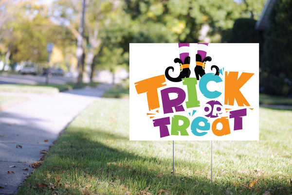 Trick Or Treat Yard Sign, Halloween Candy Lawn Sign, Trick Or Treat Welcome Happy Halloween Outdoor Front Yard Sign - 24” x 18" Printed Sign