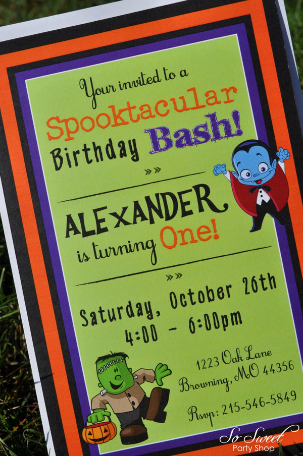 Halloween Birthday Invitations, 1st Birthday Invitations, Halloween Party Invitations,  Halloween or Birthday Party Decorations - Set of 10