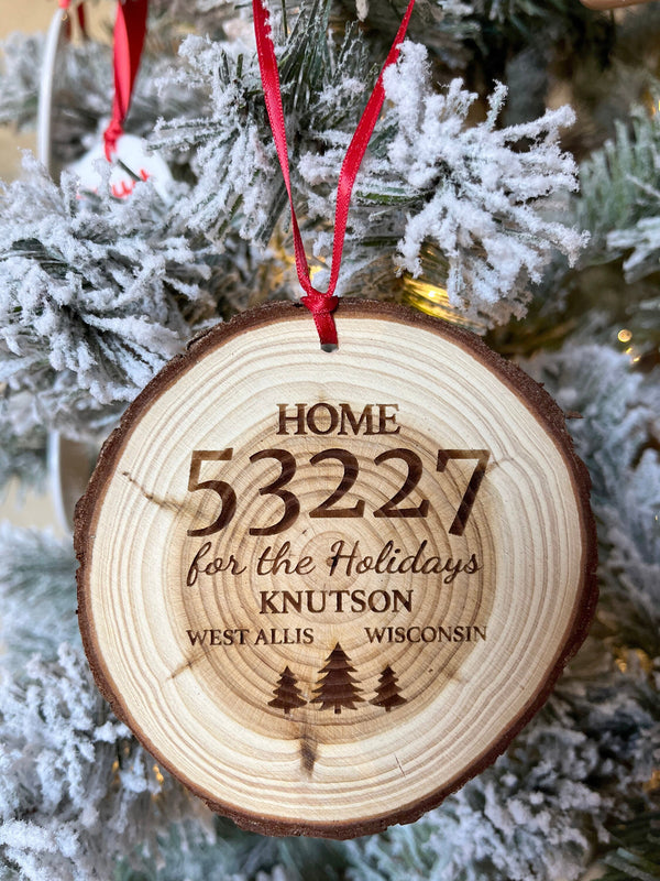 Realtor Corporate Logo Ornaments Promotional Logo Branded Engraved Wood Slice Christmas Ornament Personalized Client Gifts Employee Gifts
